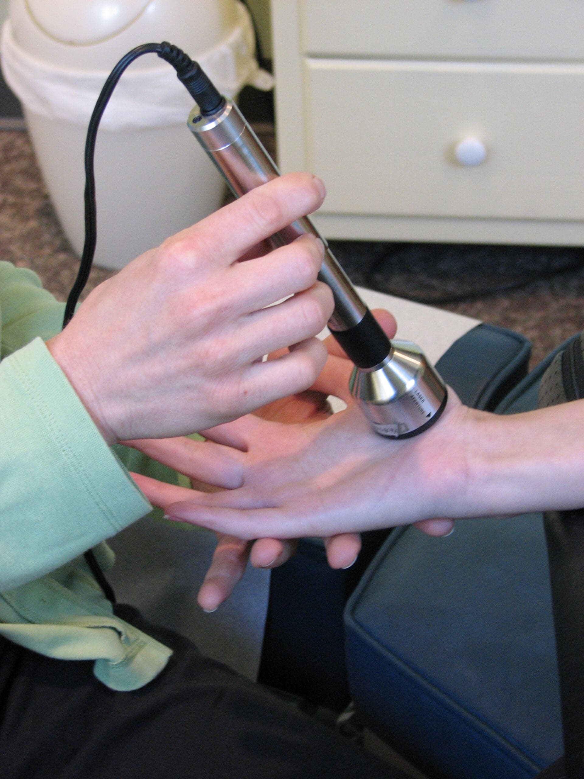 How Cold Laser Therapy Can Provide Pain Relief And Stimulate Healing cold laser therapy