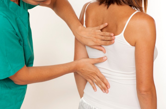 chiropractic-traction-670x442